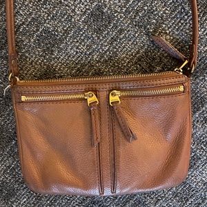 Fossil purse